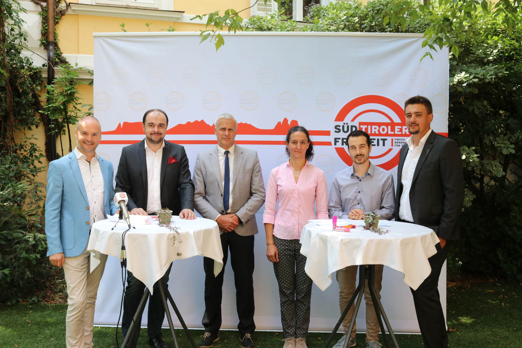 Öffentlicher RaumSüd-Tirol wieder sicher machen!