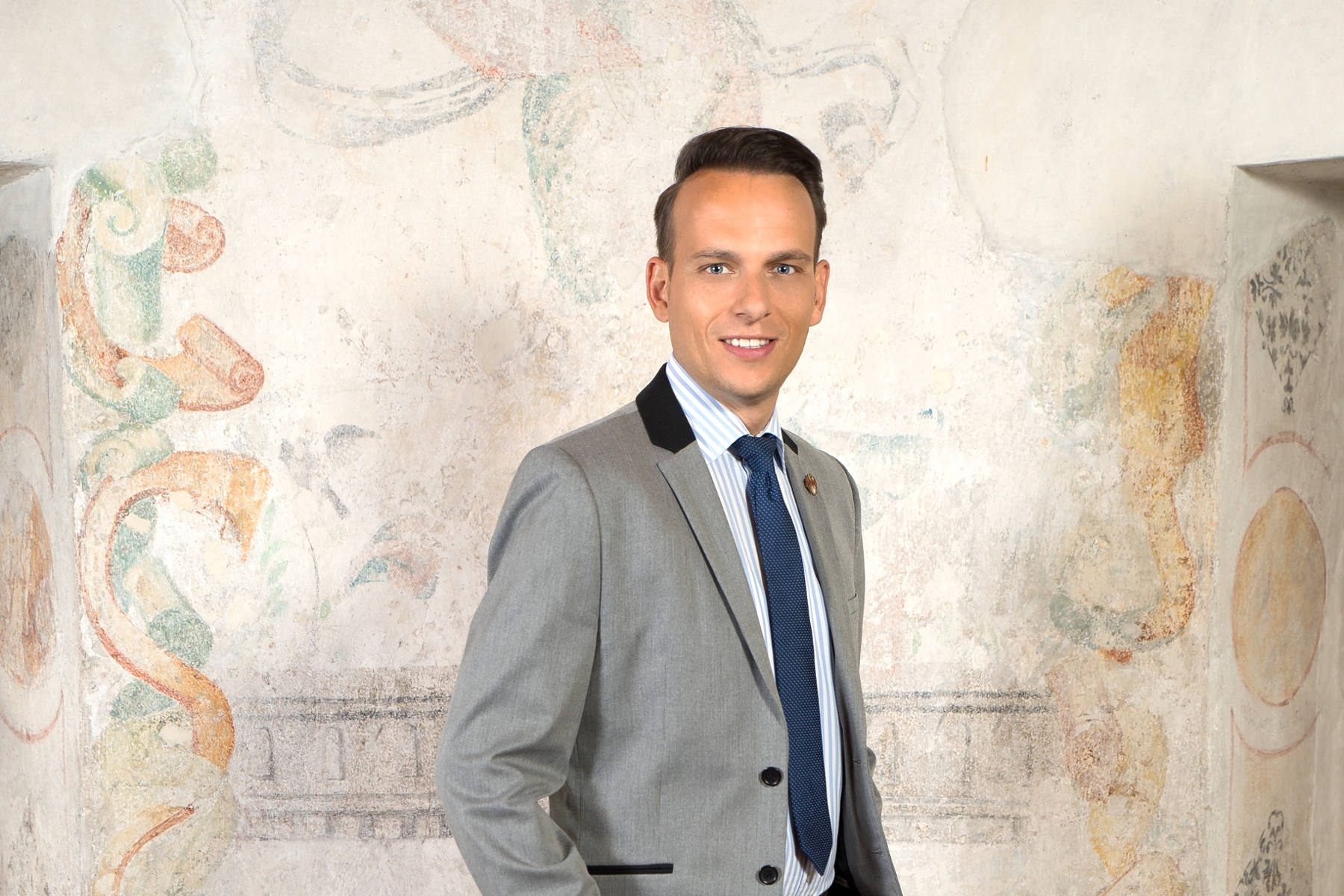 Freiheit TVRückstau von Flüchtlingen verhindern