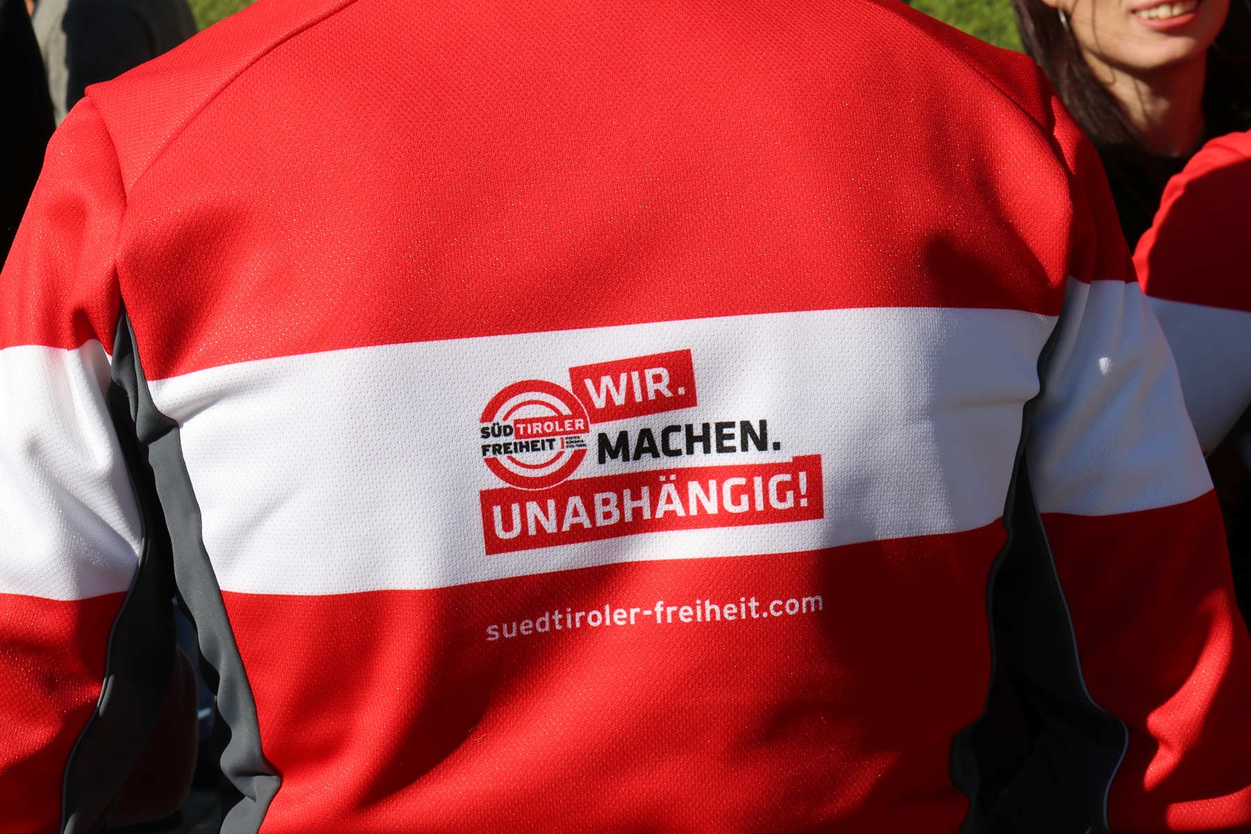 Jetzt ansehen Der Film von der Brennerkundgebung 2018