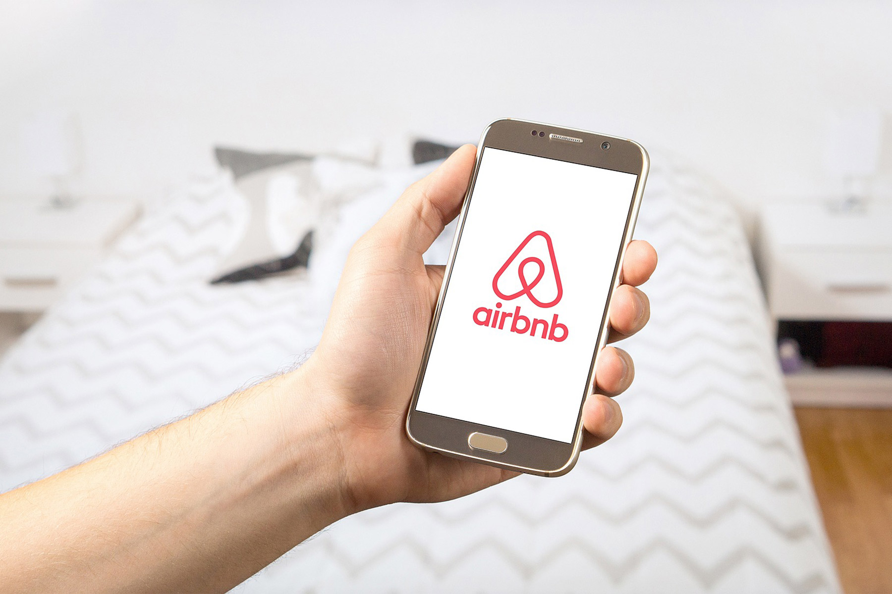 Auf Antrag von MitterhoferMeran will Airbnb Einhalt gebieten!