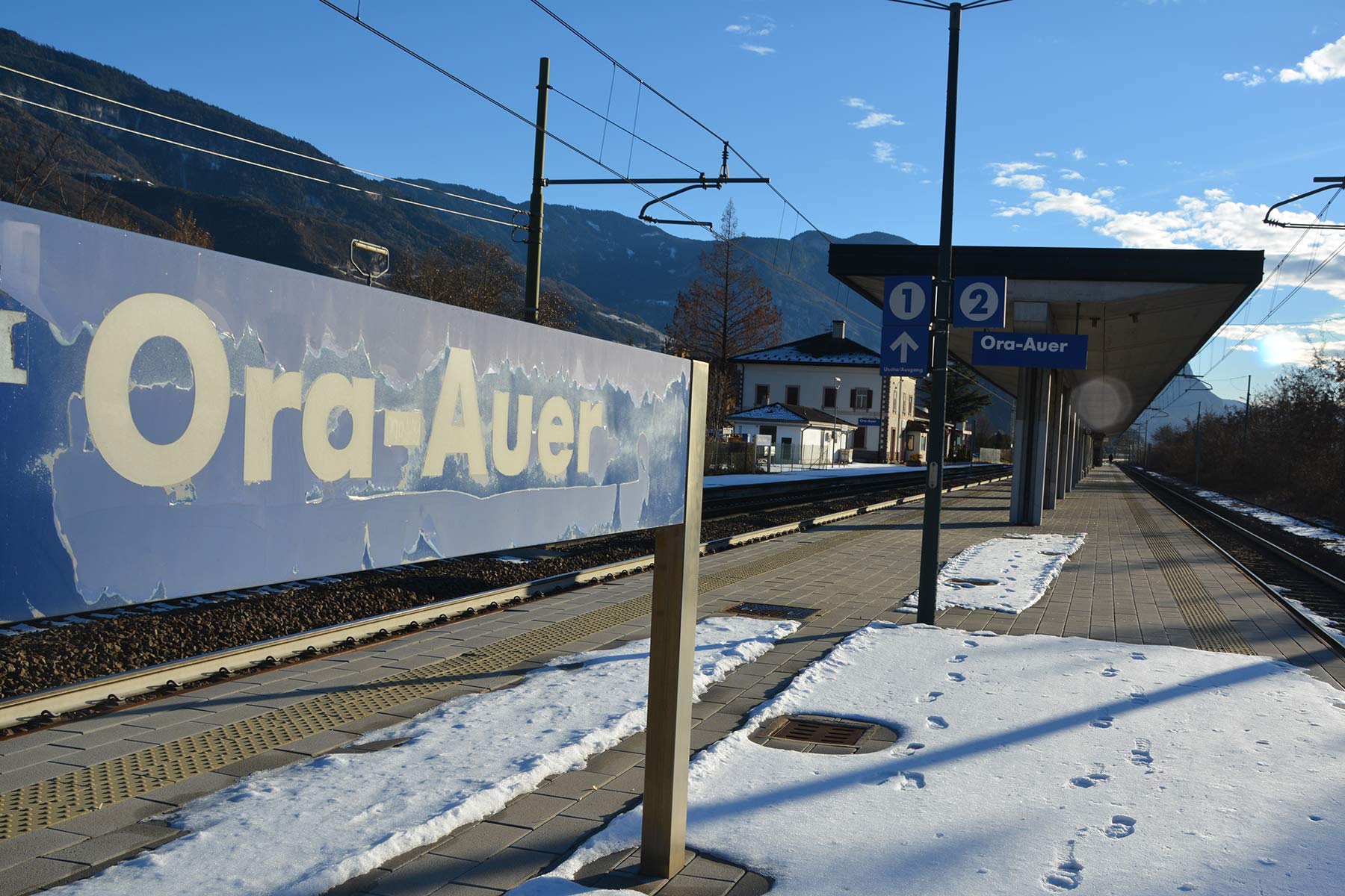 Bahnmisere im UnterlandLandeshauptmann am Zug